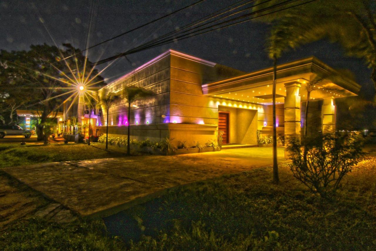 Jade Green Hotel هامبانتوتا المظهر الخارجي الصورة