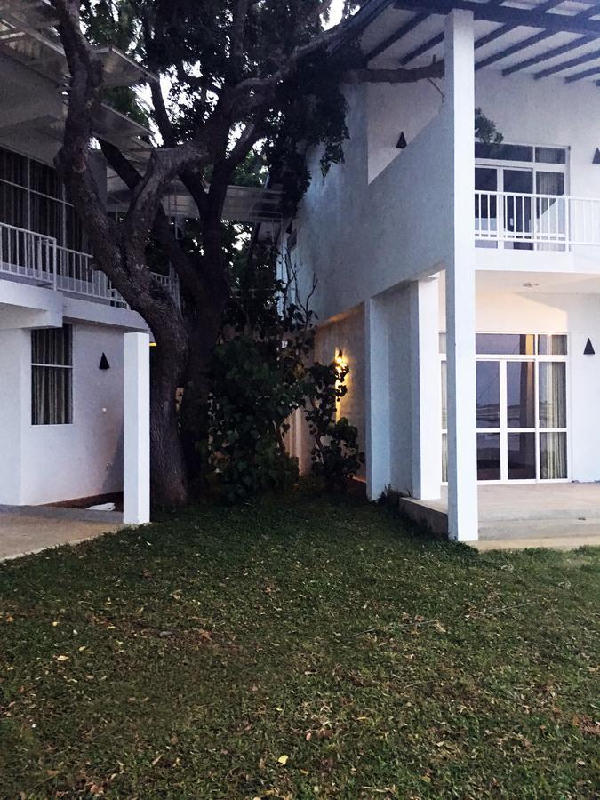Jade Green Hotel هامبانتوتا المظهر الخارجي الصورة