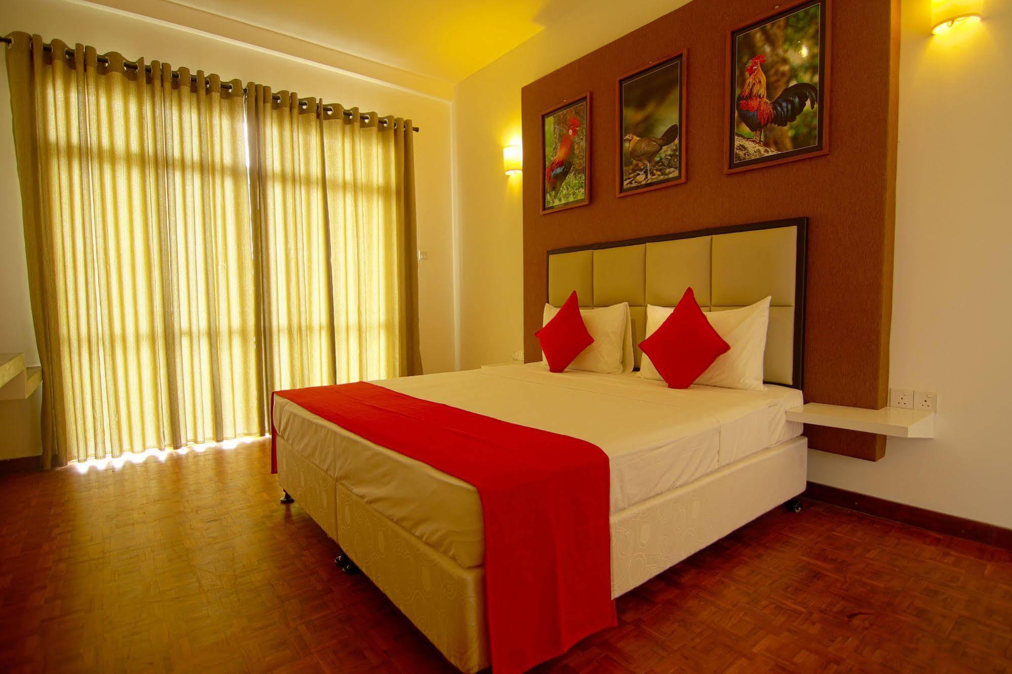 Jade Green Hotel هامبانتوتا المظهر الخارجي الصورة